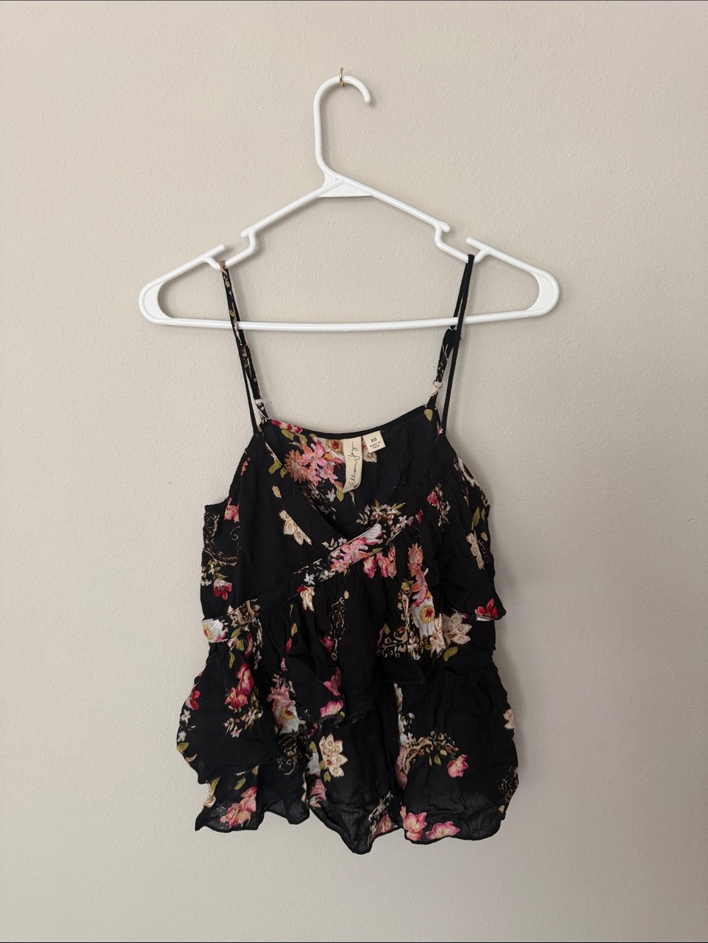 Allison Joy Tillie Floral Tank Top 
Floral Ruffle Cami Tank Top - Black